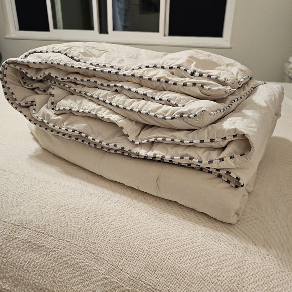 IKEA Twin Duck Feather Comforter DZUVE - Picture 3 of 5